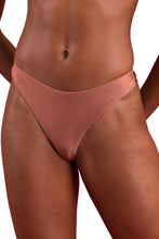 Carregar imagem no visualizador da galeria, Gallery: Rio De Sol Calcinha Bottom Shimmer-Copper Nice-Fio
