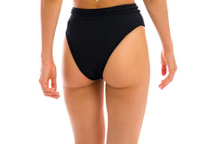 Carregar imagem no visualizador da galeria, Image 07: Rio De Sol Calcinha Bottom St-Tpz-Black Hotpant-High
