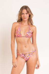 Model Front: Rio De Sol Calcinha Bottom Sweet-Camo Mel