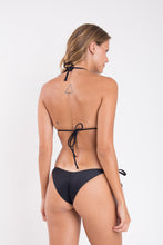 Carregar imagem no visualizador da galeria, Model Back: Rio De Sol Calcinha Bottom Touch-Black Cheeky-Tie
