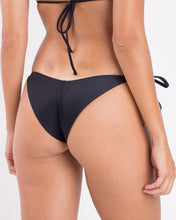 Carregar imagem no visualizador da galeria, Image 07: Rio De Sol Calcinha Bottom Touch-Black Cheeky-Tie
