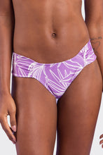 Carregar imagem no visualizador da galeria, Gallery: Rio De Sol Calcinha Bottom Trail-Purple Baobi
