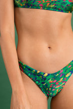 Carregar imagem no visualizador da galeria, Image 09: Rio De Sol Calcinha Bottom Wilds Highleg
