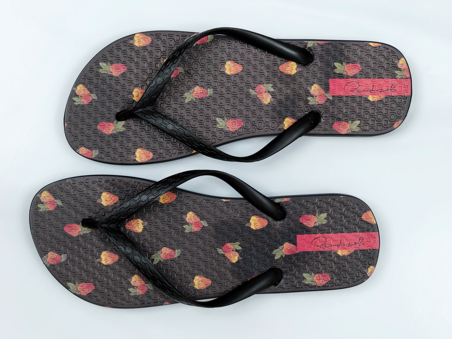 Product Front: Rio De Sol Chinelos Cashew Slim