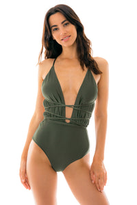 Model Front: Rio De Sol Maiô Croco New Vegas