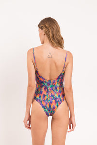 Model Back: Rio De Sol Maiô Euphoria Hype