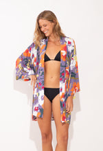 Carregar imagem no visualizador da galeria, Image 06: Rio De Sol Caftans / Saida De Praia Garden-Flower Kimono
