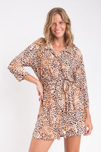 Carregar imagem no visualizador da galeria, Gallery: Rio De Sol Vestido De Praia Leopard Chemise
