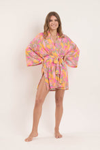 Carregar imagem no visualizador da galeria, Image 04: Rio De Sol Caftans / Saida De Praia Lyla Kimono
