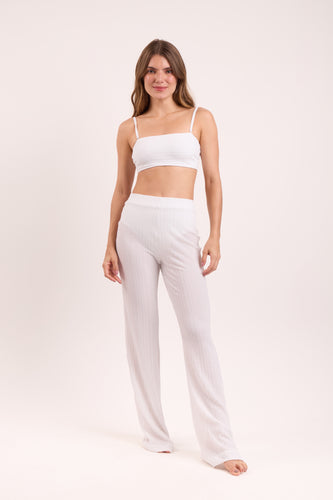 Model Front: Rio De Sol Calça De Praia Memphis-White Pants Lana