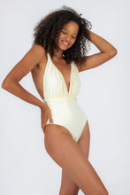 Carregar imagem no visualizador da galeria, Image 04: Rio De Sol Maiô Off-White Marina
