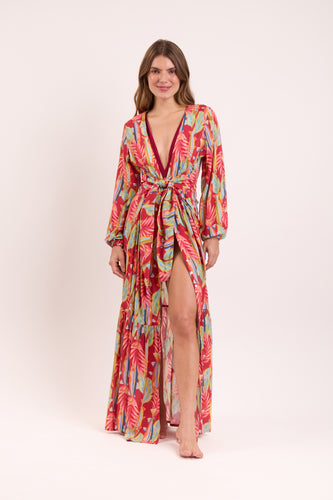 Model Front: Rio De Sol Vestido De Praia Sea-Bloom Long Dress Verona