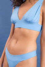Carregar imagem no visualizador da galeria, Image 08: Rio De Sol Set Set Baltico Halter-Marina Essential-Cos
