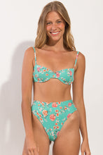 Carregar imagem no visualizador da galeria, Gallery: Rio De Sol Set Set Botanic Balconet Hotpant-Cos
