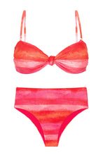 Carregar imagem no visualizador da galeria, Product Front: Rio De Sol Set Set Cher Bandeau-Joy Hotpants
