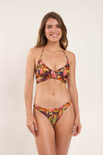 Carregar imagem no visualizador da galeria, Model Front: Rio De Sol Set Set Fiore Kate Essential
