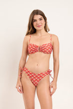 Carregar imagem no visualizador da galeria, Model Front: Rio De Sol Set Set Floral-Scales Sara Lola
