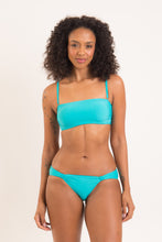 Carregar imagem no visualizador da galeria, Model Front: Rio De Sol Set Set Nanai Bandeau-Reto Mel-Comfy
