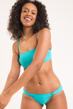 Carregar imagem no visualizador da galeria, Image 04: Rio De Sol Set Set Nanai Bandeau-Reto Mel-Comfy
