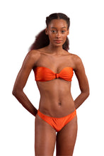Carregar imagem no visualizador da galeria, Image 04: Rio De Sol Set Set Paprica Bandeau-Joy Essential
