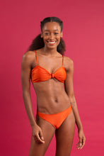 Carregar imagem no visualizador da galeria, Image 11: Rio De Sol Set Set Paprica Bandeau-Joy Essential
