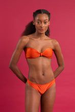 Carregar imagem no visualizador da galeria, Image 12: Rio De Sol Set Set Paprica Bandeau-Joy Essential
