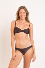 Carregar imagem no visualizador da galeria, Model Front: Rio De Sol Set Set Shimmer-Coffee Bandeau-Joy Essential

