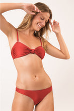 Carregar imagem no visualizador da galeria, Image 02: Rio De Sol Set Set Shimmer-Liquor Bandeau-Joy Essential
