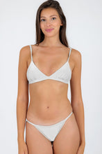 Carregar imagem no visualizador da galeria, Gallery: Rio De Sol Set Set Shimmer-White Tri-Fixo California
