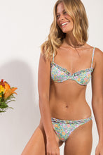 Carregar imagem no visualizador da galeria, Image 07: Rio De Sol Set Set Tiny-Garden Balconet Leblon
