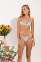 Carregar imagem no visualizador da galeria, Image 09: Rio De Sol Set Set Tiny-Garden Balconet Leblon
