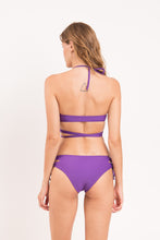 Carregar imagem no visualizador da galeria, Model Back: Rio De Sol Soutien Top Amuleto Kate
