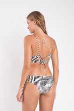 Carregar imagem no visualizador da galeria, Model Back: Rio De Sol Soutien Top Collage Camille
