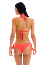 Carregar imagem no visualizador da galeria, Model Back: Rio De Sol Soutien Top Dots-Tabata Tri-Mel
