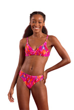 Carregar imagem no visualizador da galeria, Model Front: Rio De Sol Soutien Top Flavors Balconet-Inv
