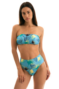 Model Front: Rio De Sol Soutien Top Flower Geometric Reto