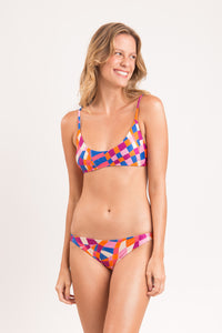 Model Front: Rio De Sol Soutien Top Funny Bralette