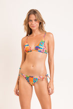 Carregar imagem no visualizador da galeria, Model Front: Rio De Sol Soutien Top Love-Trip Tri-Fixo
