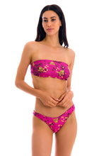 Carregar imagem no visualizador da galeria, Model Front: Rio De Sol Soutien Top Roar-Pink Bandeau-Reto
