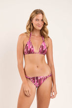 Carregar imagem no visualizador da galeria, Model Front: Rio De Sol Soutien Top Shade Mel
