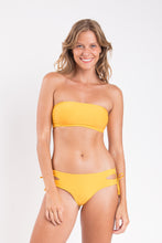 Carregar imagem no visualizador da galeria, Model Front: Rio De Sol Soutien Top Solar Bandeau-Reto
