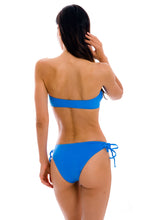 Carregar imagem no visualizador da galeria, Model Back: Rio De Sol Soutien Top Uv-Enseada Bandeau-Reto
