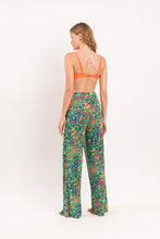 Carregar imagem no visualizador da galeria, Model Back: Rio De Sol Calça De Praia Wilds Wide Pants

