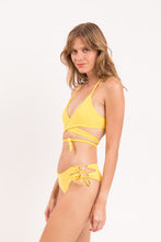 Carregar imagem no visualizador da galeria, Top Amarelo Kate
