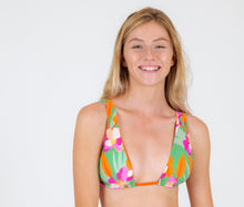 Carregar imagem no visualizador da galeria, Top Green-Bloom Halter-Double

