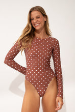 Carregar imagem no visualizador da galeria, Image 07: Wednesday In Hawaii By Rio De Sol Maiô Kiko-Coco Surf
